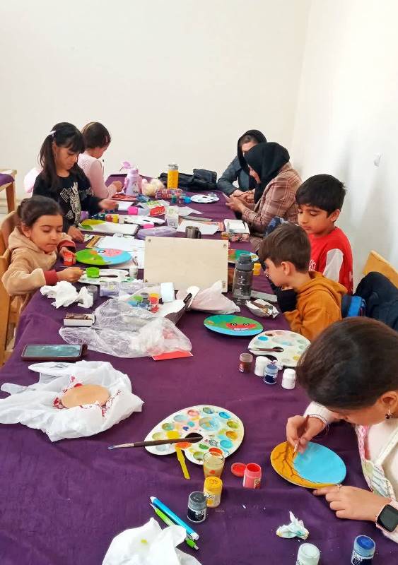 کلاس آموزشی نقاشی برای کودکان